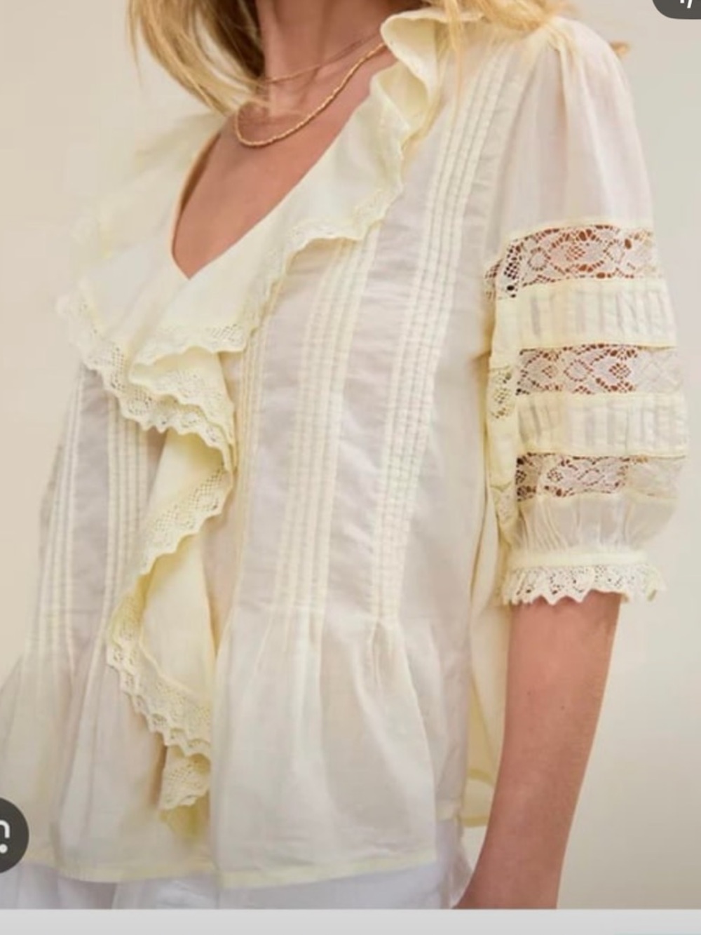 aerie Cream Ruffle Lace Pintuck Blouse